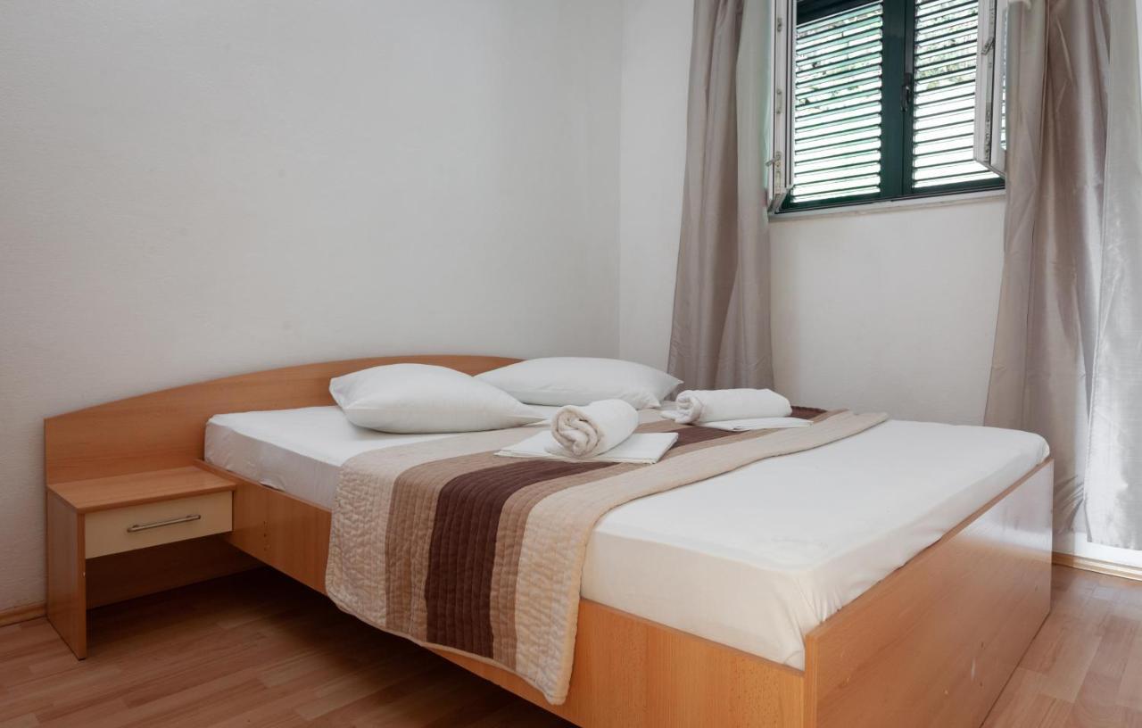 Apartments By The Sea Igrane, Makarska - 310 Exteriér fotografie
