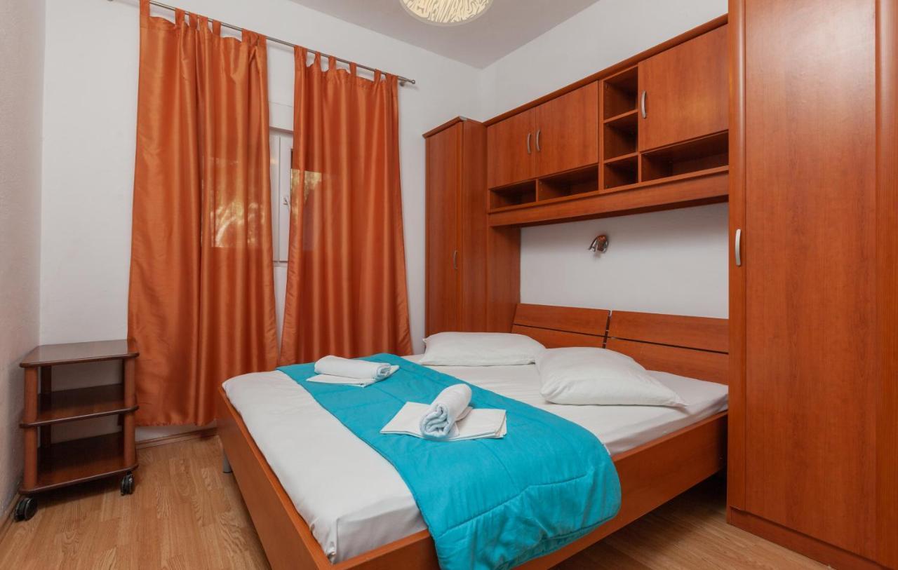 Apartments By The Sea Igrane, Makarska - 310 Exteriér fotografie